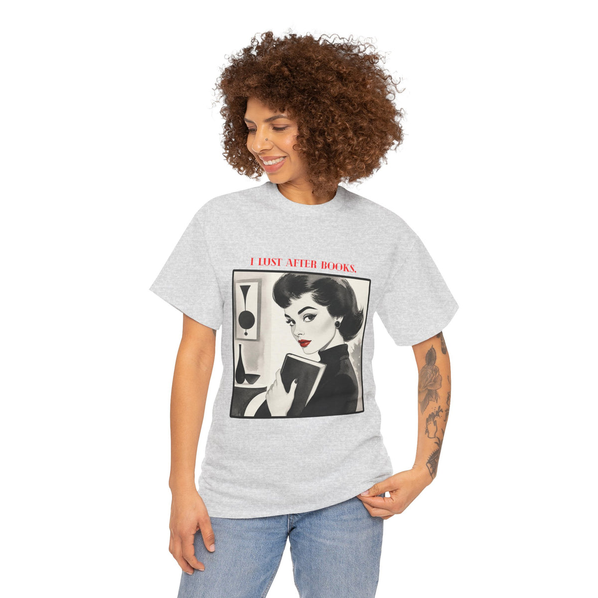 Book Lover T-Shirt — “I Lust After Books” Retro Vintage Graphic Tee