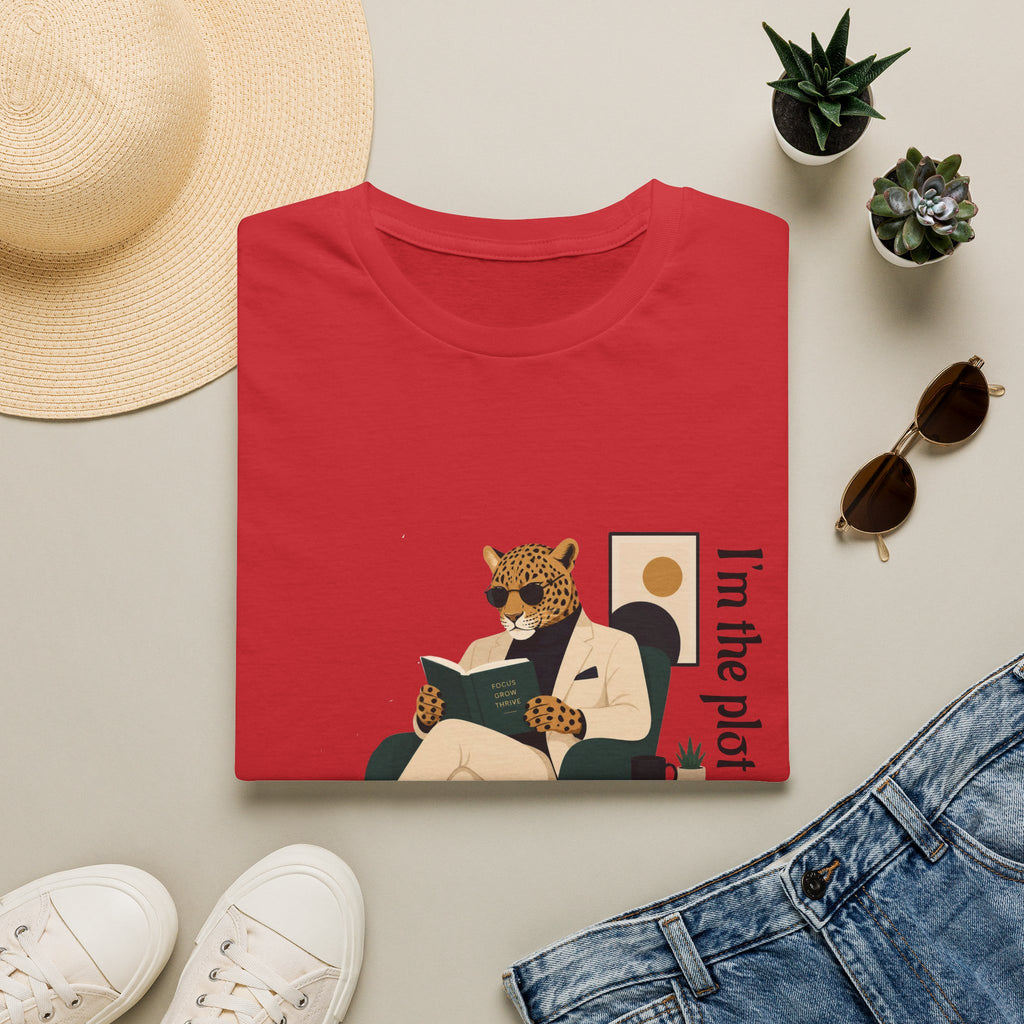 T-Shirt — "I’m the Plot Twist" Leopard Graphic Tee