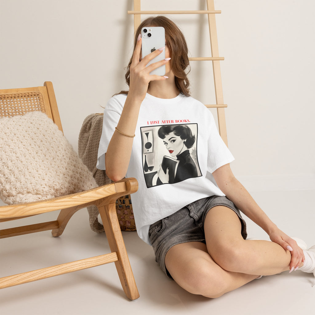 Book Lover T-Shirt — “I Lust After Books” Retro Vintage Graphic Tee