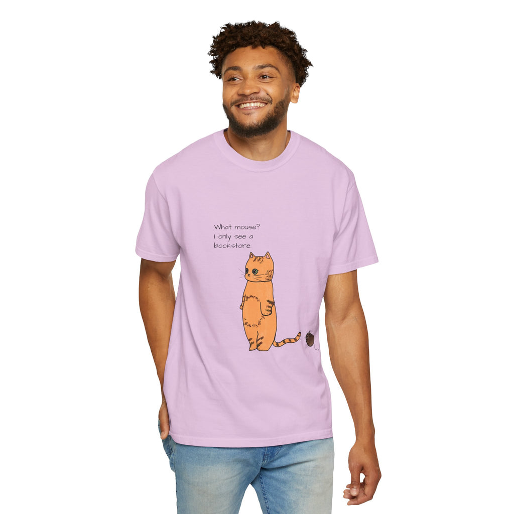 "What mouse? I only see a bookstore" Cute Cat, Book Tee
